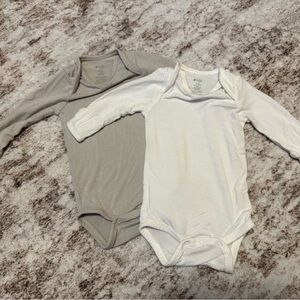 Kyte baby long sleeve bodysuits